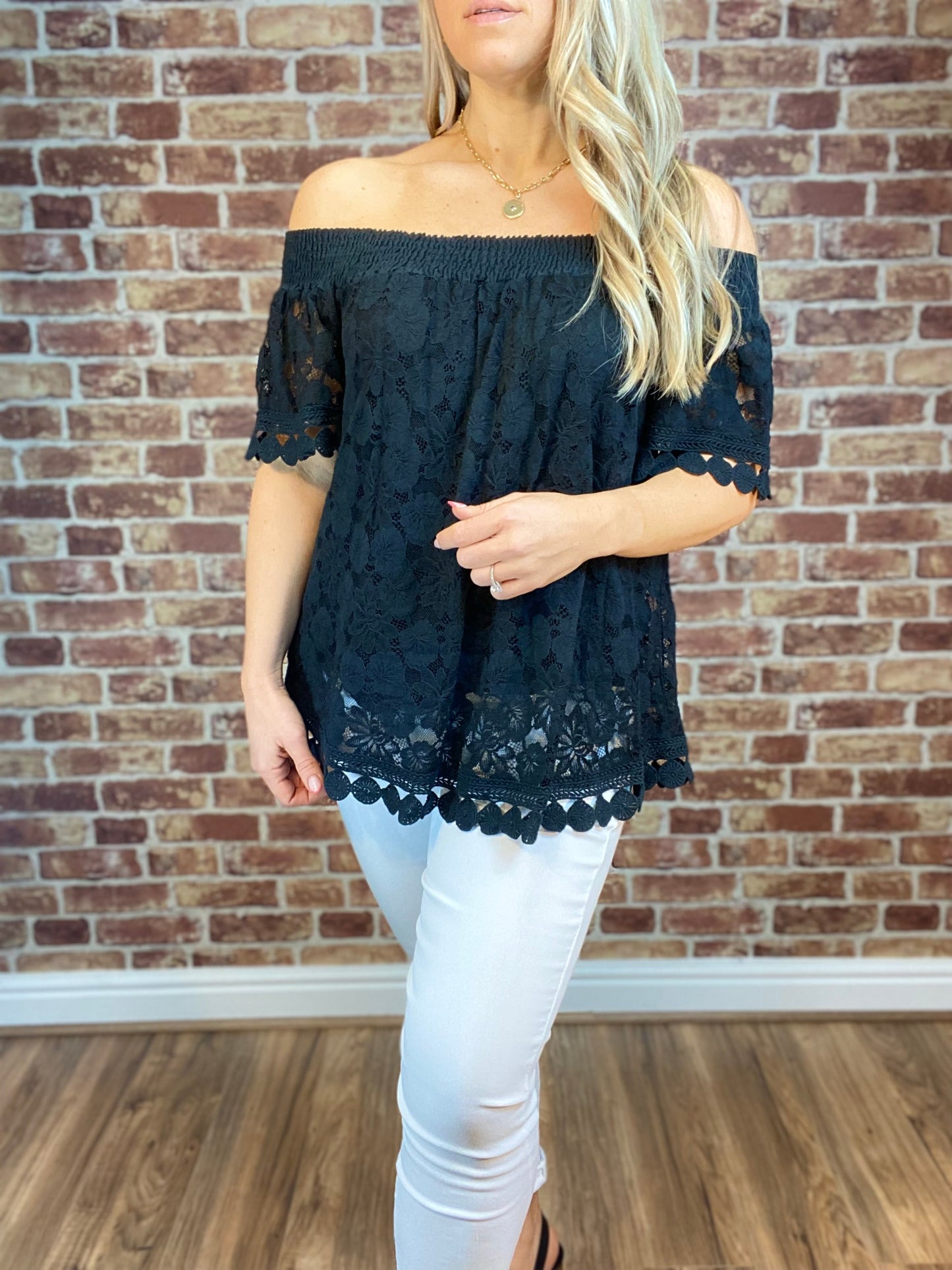 Lace Bardo Pretty Top
