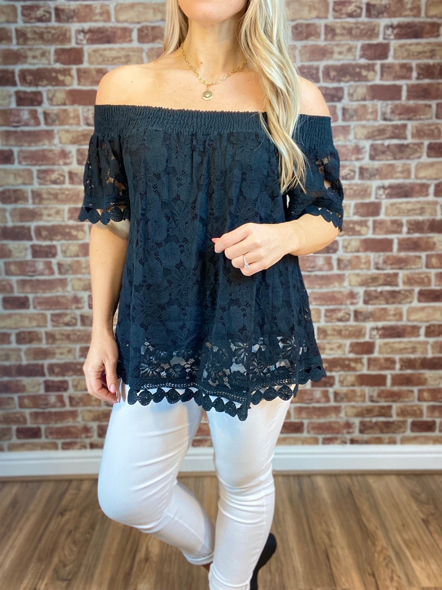 Lace Bardo Pretty Top