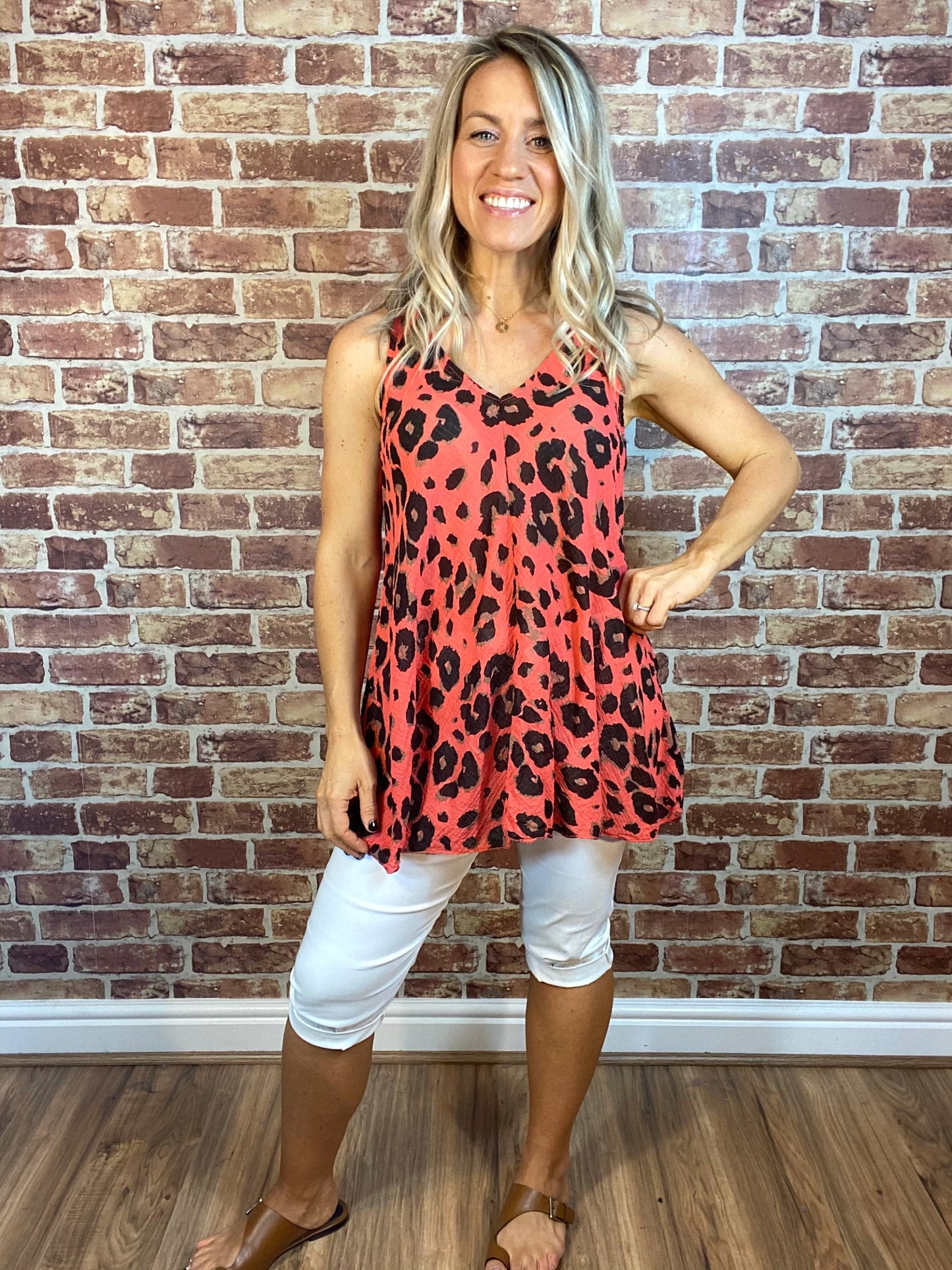 Crinkle Leo Open Vest Top