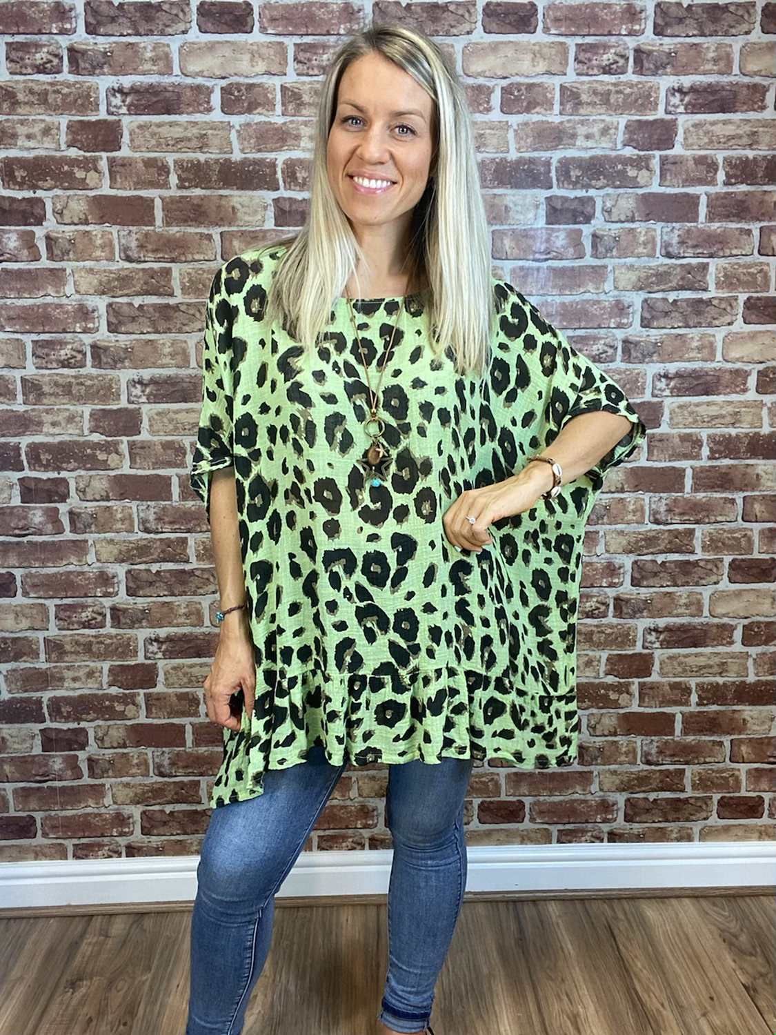 Leo Cotton Cloth Necklace Top