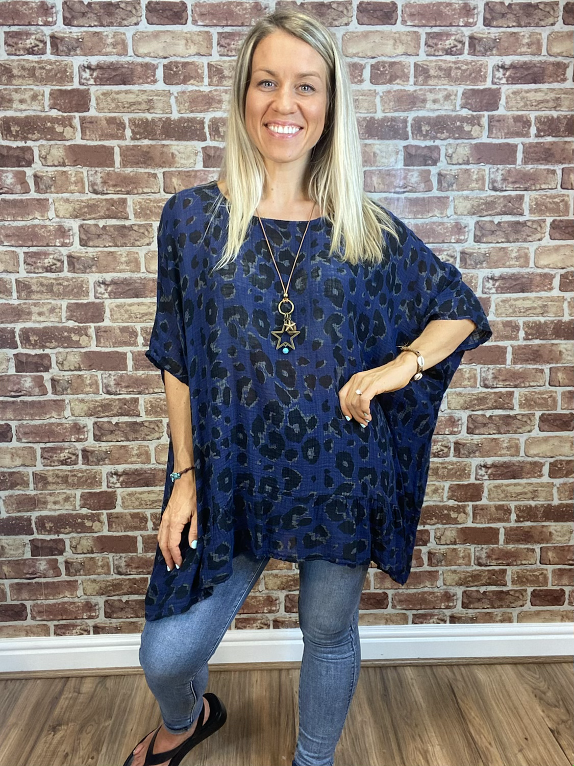 Leo Cotton Cloth Necklace Top