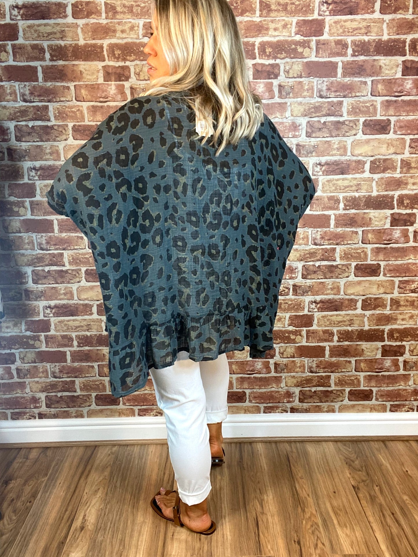 Leo Cotton Cloth Necklace Top