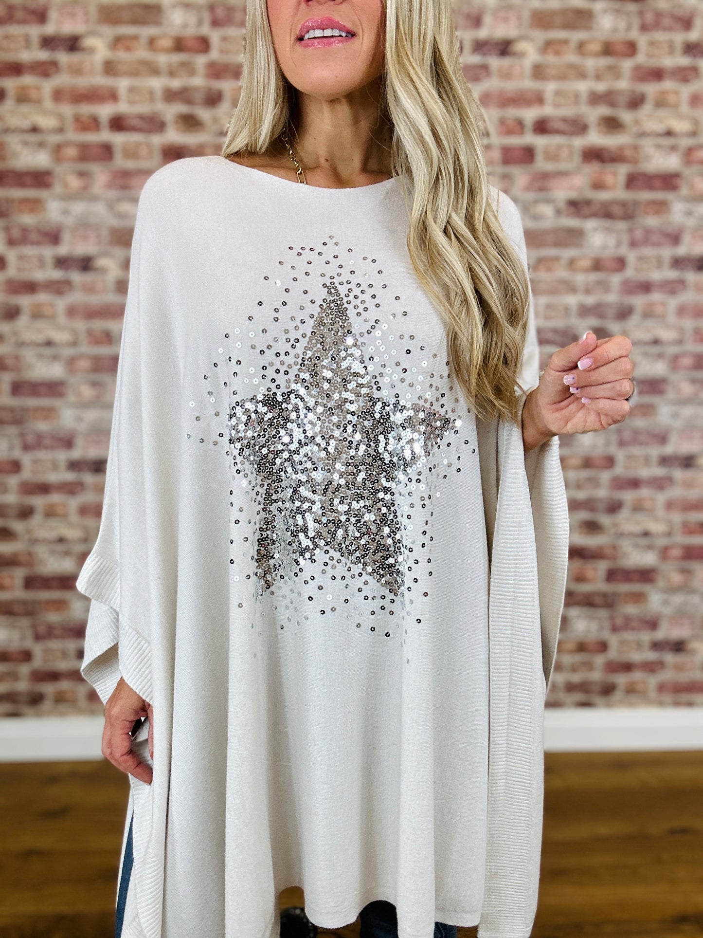 Glammy Rock Poncho